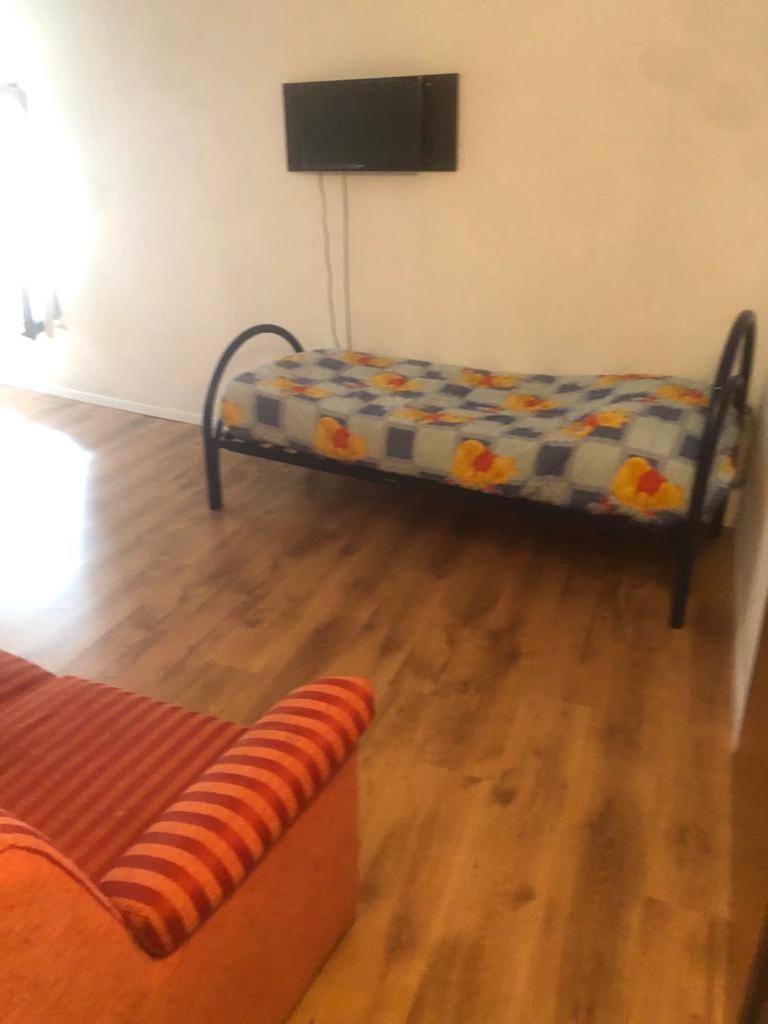 Lovely 1 Room Bedroom Loft, 20 Mins To Bgy Airport Pradalunga Bagian luar foto